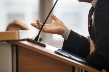 How to find an expert witness.