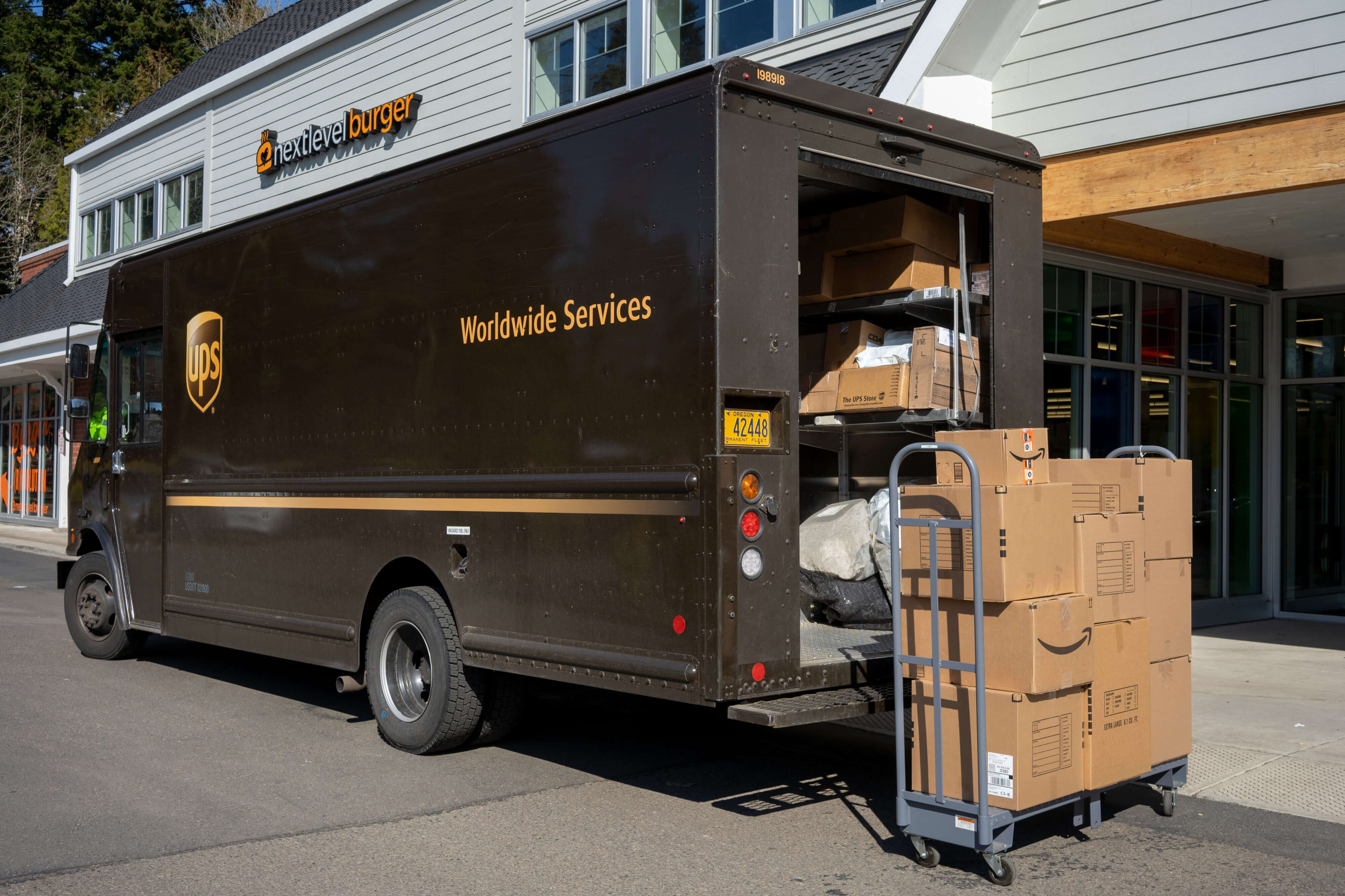 USPS & UPS Delivery Accidents