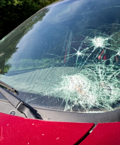 Los Angeles, CA – Injuries in Collision on Warwick Ave 