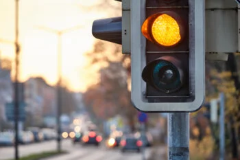 Los Angeles, CA – Injuries Reported in Collision at 2375 Glendale Blvd