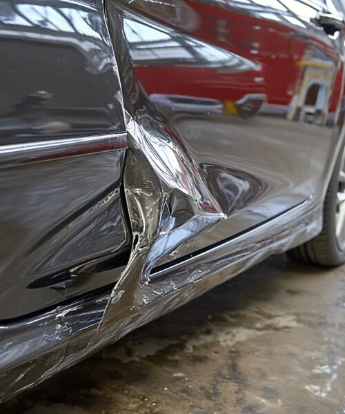 Lynwood, CA – Injury Crash Reported on Cornish Ave