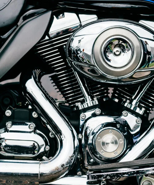 Oakland, CA – Motorcyclist Injured in Crash at Foothill Blvd & MacArthur Blvd