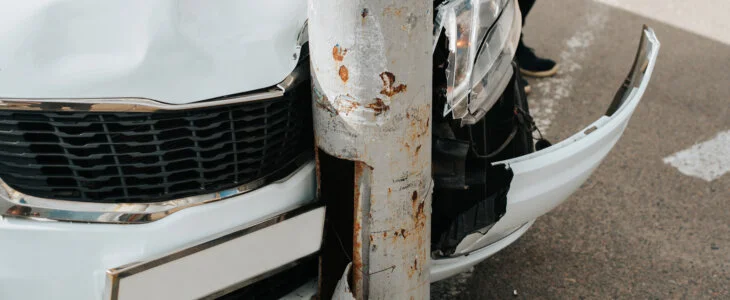 Maywood, CA – Collision at 4650 E Slauson Ave Leads to Injuries